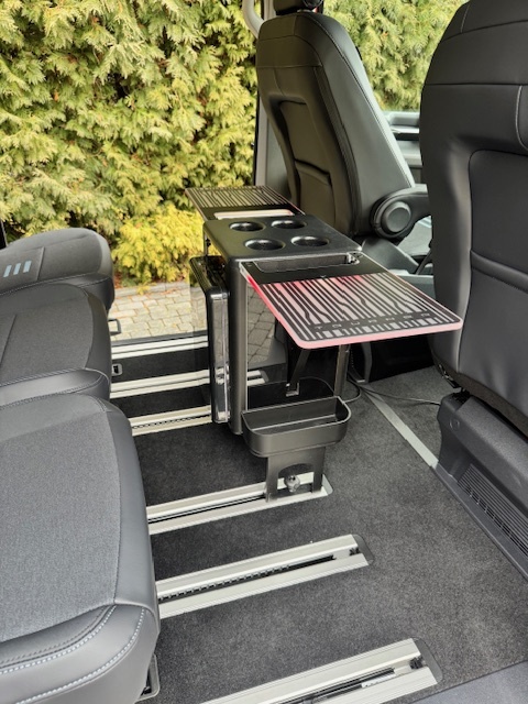 BOX TABLE for CAR do Ford Tourneo Custom z lodówką BOX TABLE for CAR do Ford Tourneo Custom z lodówką